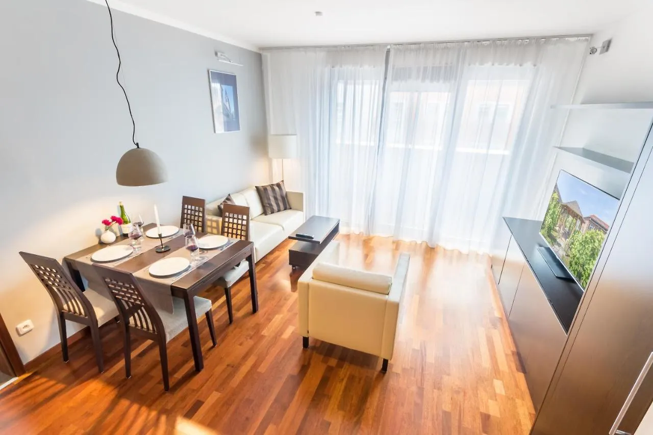 מלון דירות פראג Albertov Rental Apartments