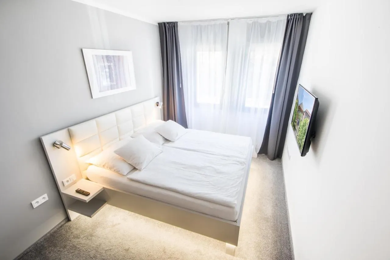 Albertov Rental Apartments Prague Aparthotel